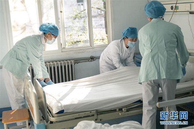 (新华全媒头条·图文互动)(10)着力治,加力控,全力防——武汉防控疫情最新热点追踪
