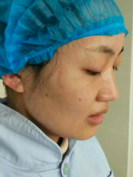 何美娇工作照