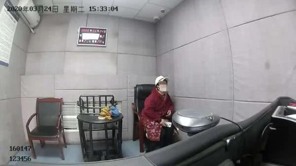 2人故意隐瞒出境史被拘！3.jpg