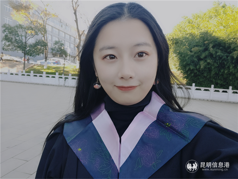 王靖茜同学
