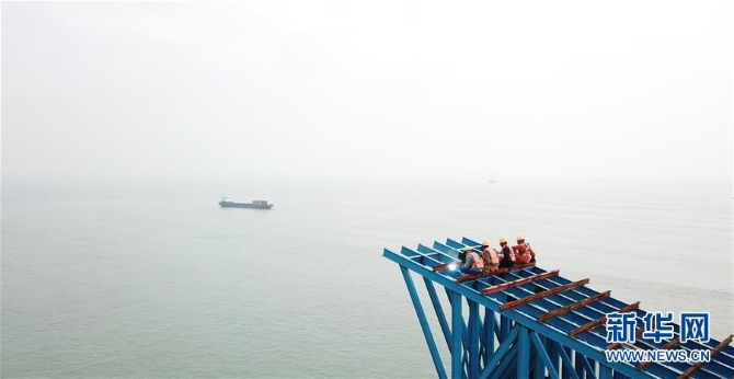 (在习近平新时代中国特色社会主义思想指引下——新时代新作为新篇章·习近平总书记关切事·图文互动)(2)新机遇、新引擎——重大工程重大项目建设新动向观察