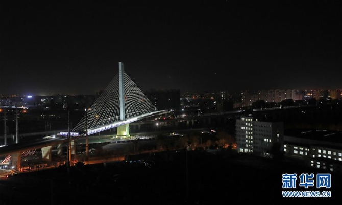 (在习近平新时代中国特色社会主义思想指引下——新时代新作为新篇章·习近平总书记关切事·图文互动)(5)新机遇、新引擎——重大工程重大项目建设新动向观察