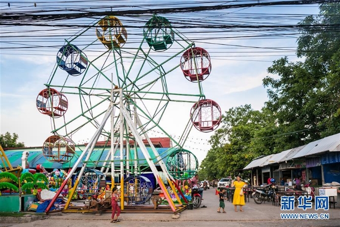 (国际疫情·XHDW)(1)老挝新冠患者清零后社会生活逐步恢复