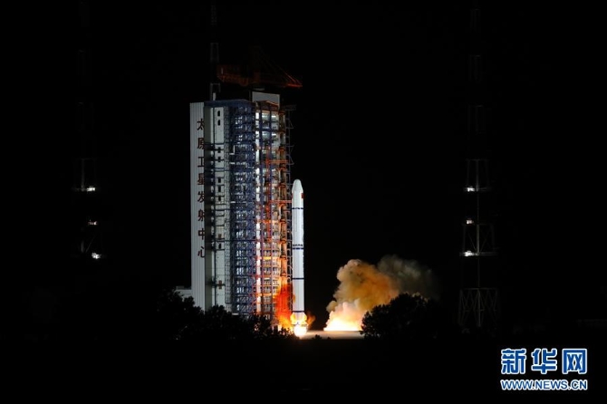 (图文互动)(1)我国成功发射海洋一号D卫星