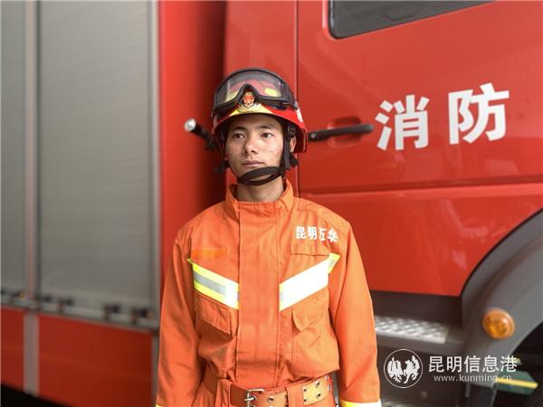 “蜘蛛侠”消防员邵宗尚