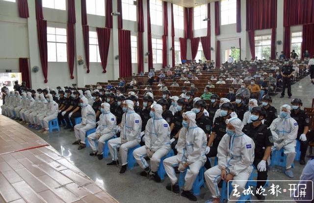 跨境诱赌、勒索赎金、致6人死亡!臧鹏鹏、张文博等46人涉黑案公开宣判 (4).jpg