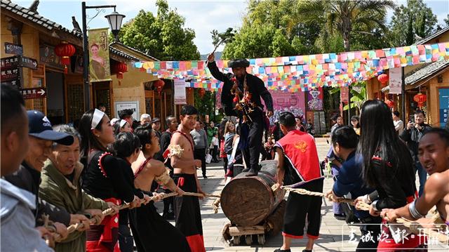 云南民族村过“藏历新年”