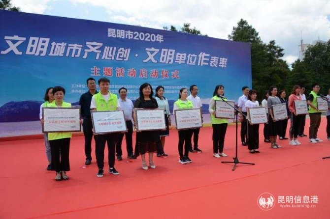 2d8c57fd0b16ad73e72e1634e7b2823 2d8c57fd0b16ad73e72e1634e7b2823