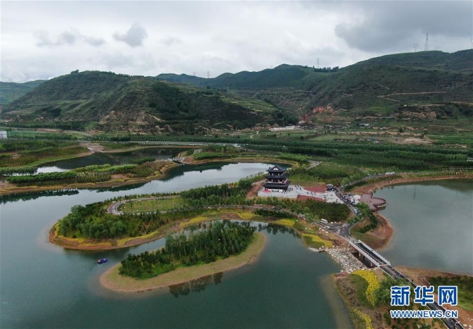 (社会)(2)西宁园博园开园迎客