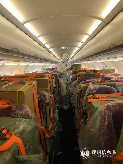 webwxgetmsgimg (1) webwxgetmsgimg (1)