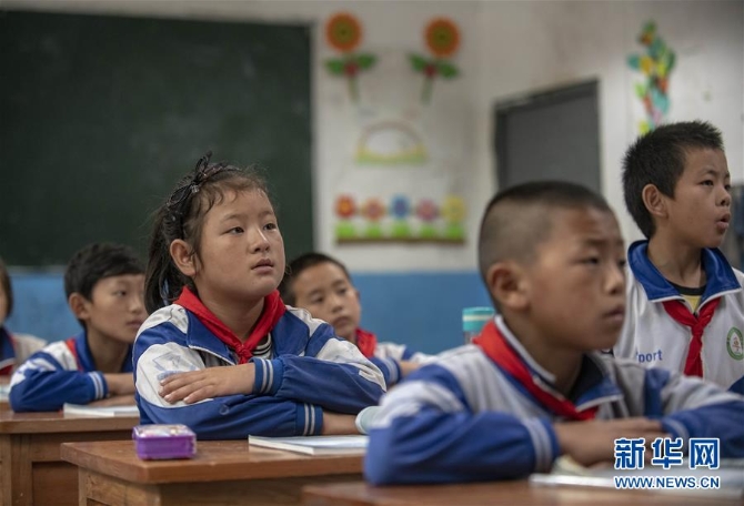 (新华全媒头条·决战决胜脱贫攻坚·督战未摘帽贫困县·图文互动)(6)脱贫的歌声——云南直过民族和人口较少民族共入新时代