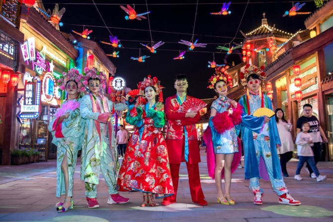 重庆融创文旅城渝乐小镇 重庆融创文旅城渝乐小镇