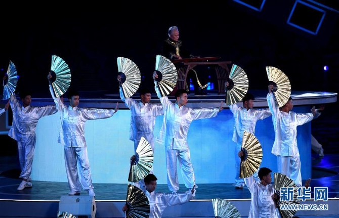 f44d305ea1af20edeba44c