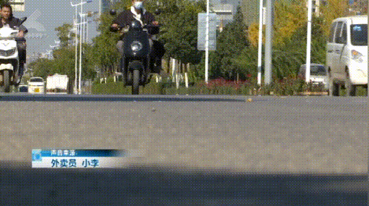 这条路被人恶意撒了钉子2.gif