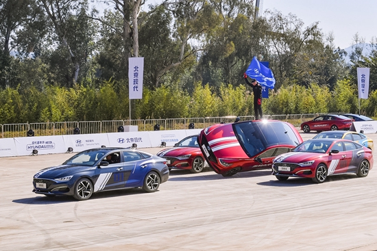 mmexport1605418643421