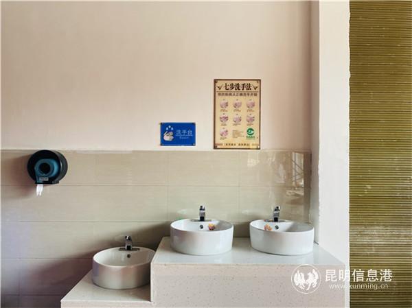 长晟农贸市场洗手台