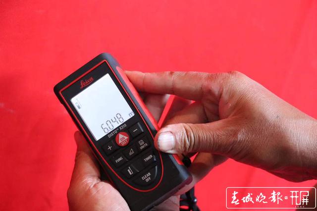 重42.6吨!世界上“最大紧压茶”落户云南腾冲