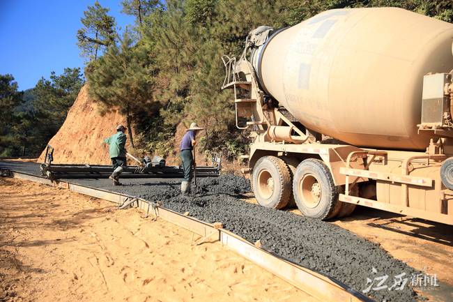 【中国的脱贫智慧】深山蝶变