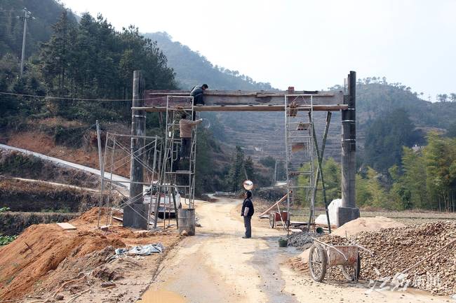 【中国的脱贫智慧】深山蝶变