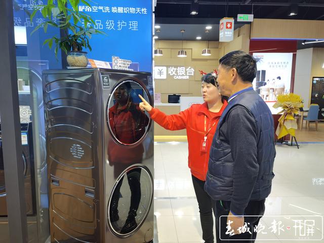 5G加速融入社会(宗琪 刘文波 摄)