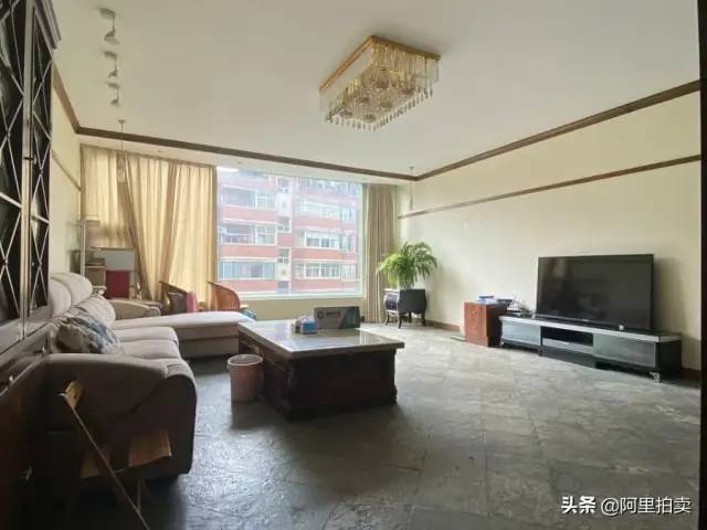 真香！成交价低于评估价，但昆明这套房龄10余年的房子也卖了730万！25.jpg