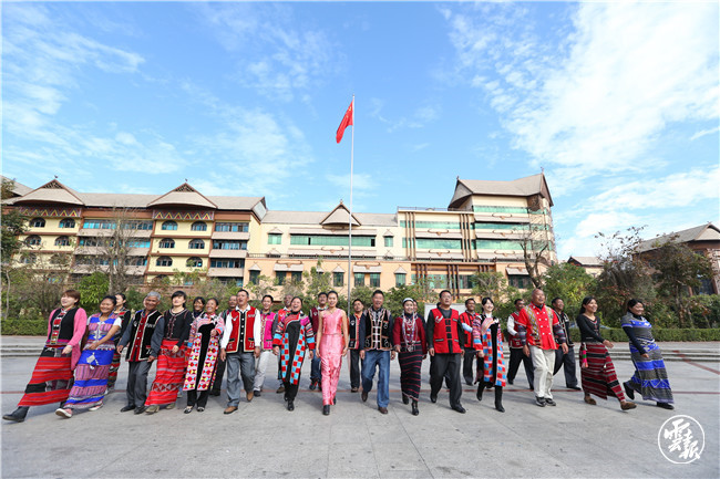 民族大团结.jpg