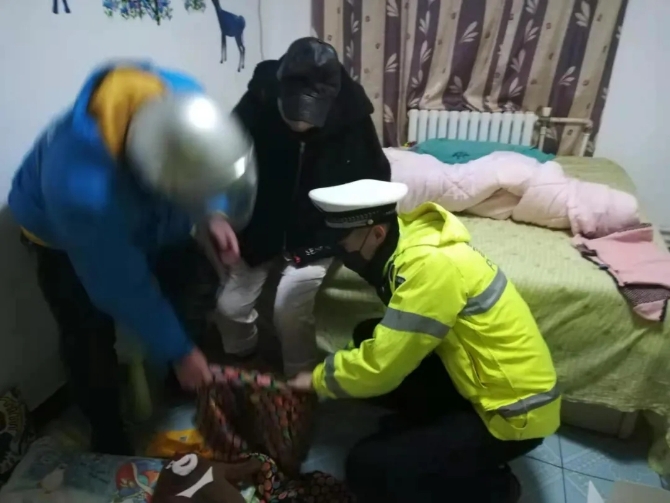 4.webp (1) 4.webp (1)