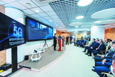 中外政治学、传播学学者聚焦：新传媒提高了公众对全球共同命运的认识