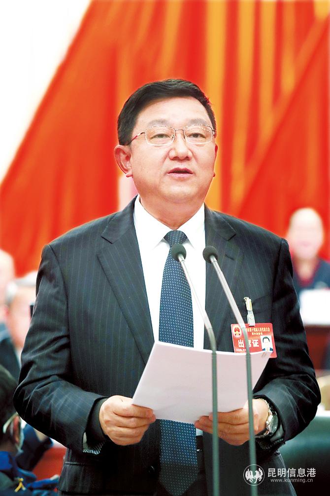 好001