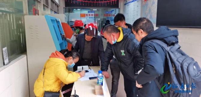 640_280932xbr (5) 640_280932xbr (5)