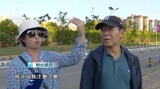 外卖小哥骑车被风筝线“割喉”!