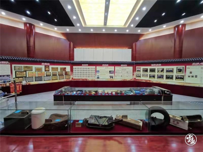 临沧禁毒支队荣誉室 (4).jpg