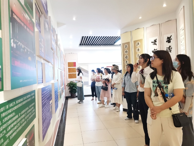 昆明市2021年度党员教育工作骨干培训班到我区宝峰街道党校观摩交流 昆明市2021年度党员教育工作骨干培训班到我区宝峰街道党校观摩交流