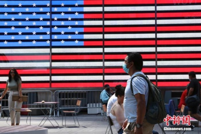 资料图:疫情下的美国。
<a target='_blank' href='http://www.chinanews.com/'>中新社</a>记者 廖攀 摄 点击进入下一页