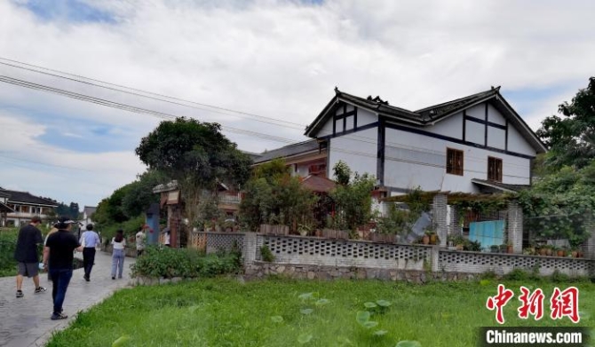 【网络媒体革命老区行】记者再访贵州花茂迷人乡愁“记得住”