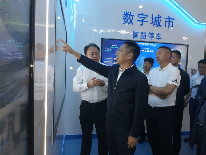 ce369541-c1a1-432b-adab-bacad9bf4ae9 ce369541-c1a1-432b-adab-bacad9bf4ae9