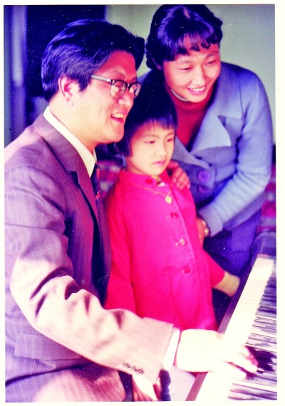 亿万人民纵情唱 改革开放赞歌扬 亿万人民纵情唱 改革开放赞歌扬