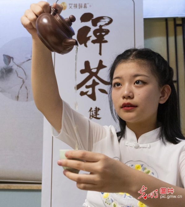 f44d305ea580228d474e43 f44d305ea580228d474e43