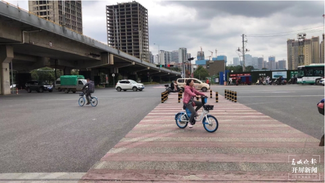 市民反映昆明一路口绿灯时间太短，过街得飞奔