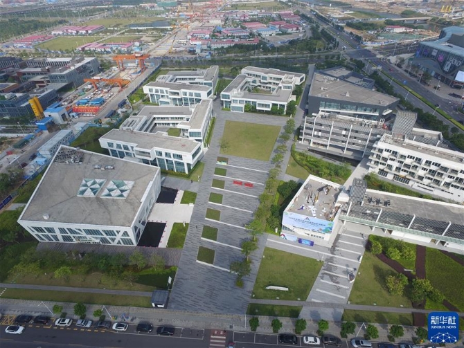 (新华全媒头条·图文互动)(5)风好再扬帆——以习近平同志为核心的党中央关心前海深港现代服务业合作区建设纪实