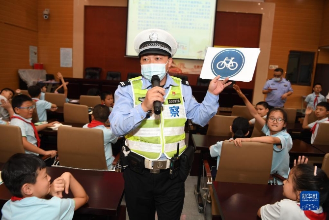 f44d305ea0c822aa388405