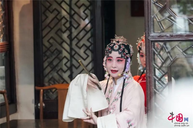 0fe543c7-37a8-47ca-bf96-ac3e6724102a_batchwm 0fe543c7-37a8-47ca-bf96-ac3e6724102a_batchwm