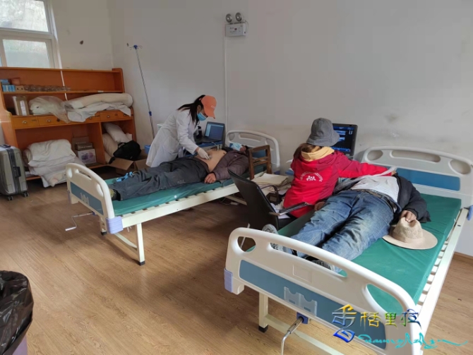 ee5c215b-c01a-4845-a359-e30558521444 ee5c215b-c01a-4845-a359-e30558521444