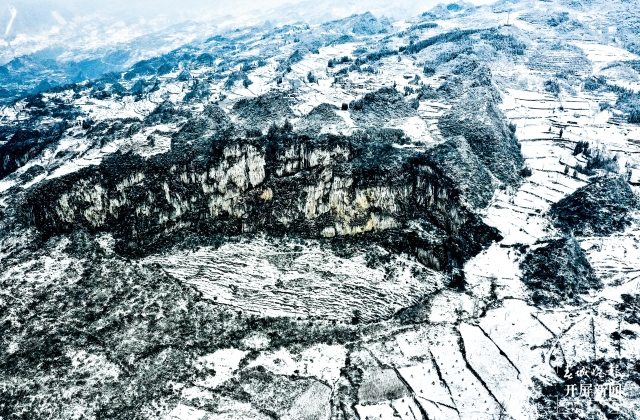 昭通雪景（开屏新闻记者 申时勋 通讯员 白鸟 戴虞梦 陈光惠 摄）