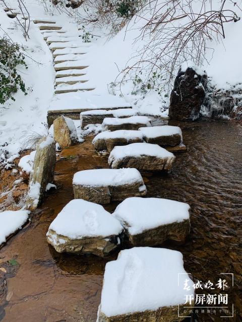 昭通雪景（开屏新闻记者 申时勋 通讯员 白鸟 戴虞梦 陈光惠 摄）