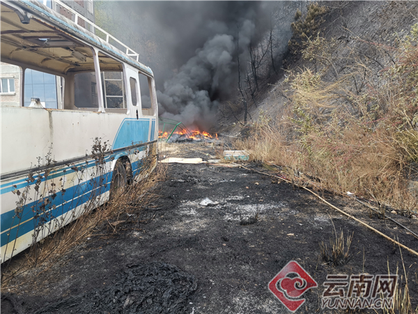 00304380577_de8e23d2