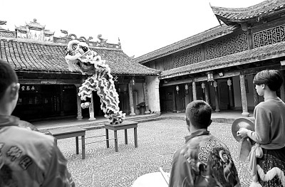 “就地”过春节,精彩不一样 “就地”过春节,精彩不一样