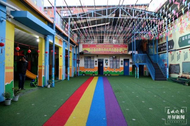 官渡区叫停3家无证“幼儿园” 200余名幼儿正分流入园(通讯员 虞杨 李昊 摄)