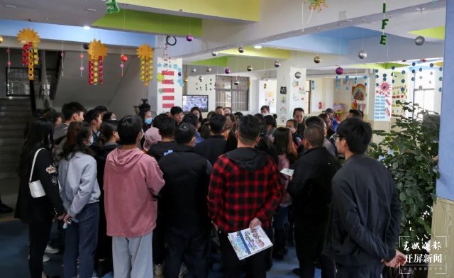 官渡区叫停3家无证“幼儿园” 200余名幼儿正分流入园(通讯员 虞杨 李昊 摄)