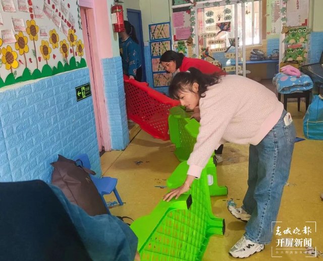 官渡区叫停3家无证“幼儿园” 200余名幼儿正分流入园(通讯员 虞杨 李昊 摄)